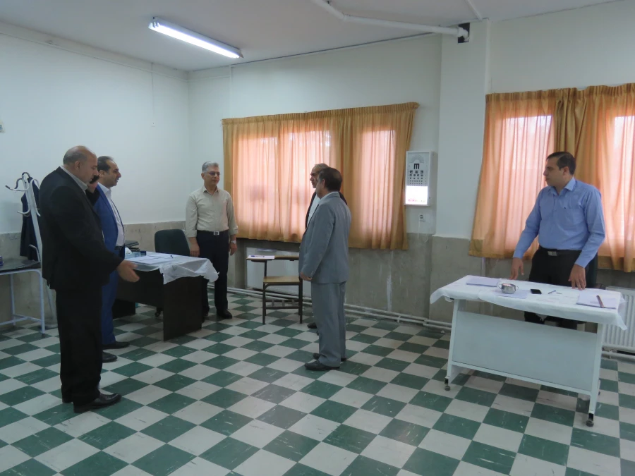 بازدید آقای علی زمانی و عباس بروغنی از روند برگزاری مصاحبه معرفی شدگان چند برابر ظرفیت پردیس های استان آذربایجان شرقی  4