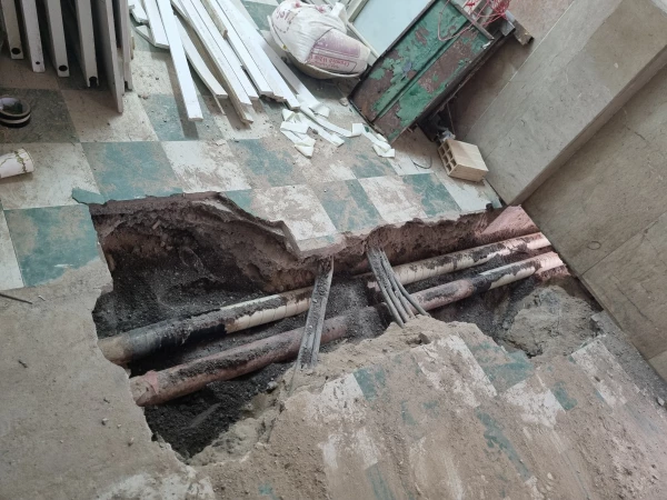 با اتمام ترم تابستانی و فرصت تعطیلات اجرای بیش از 24 پروژه عمرانی در پردیس علامه امینی تبریز سرعت می گیرد. 5