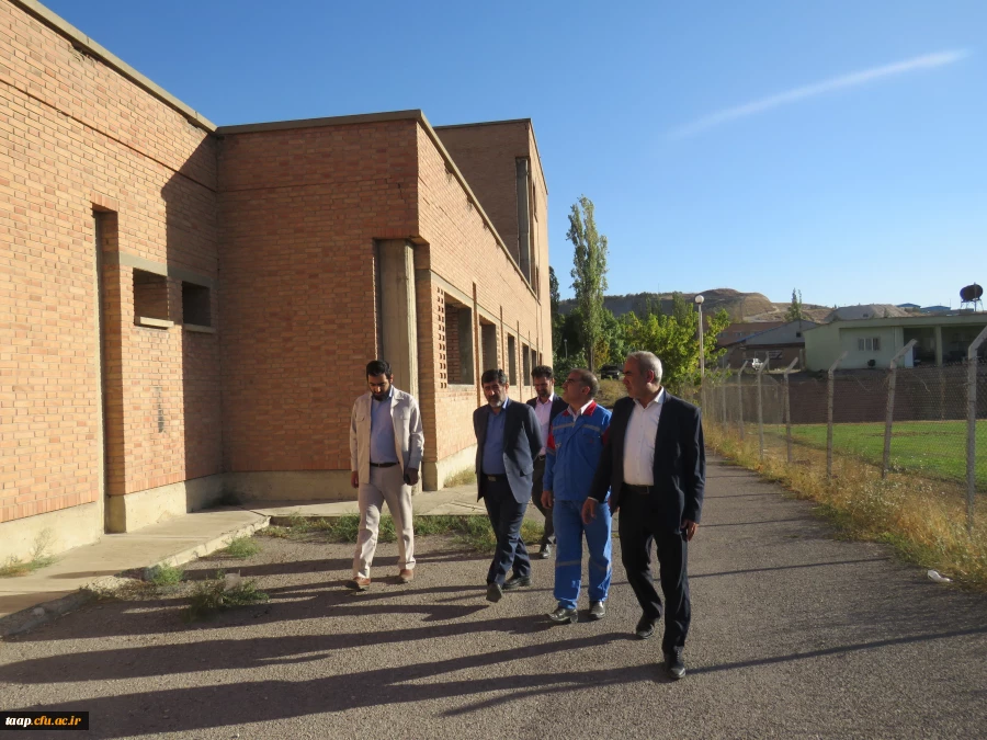 بازدید دکتر تراب محمدی معاون سیاسی استاندار آذربایجان شرقی و هیات همراه روز پنجشنبه 7 مهرماه از مراحل آماده سازی پردیس علامه امینی جهت استقبال وآموزش حضوری دانشجویان 8