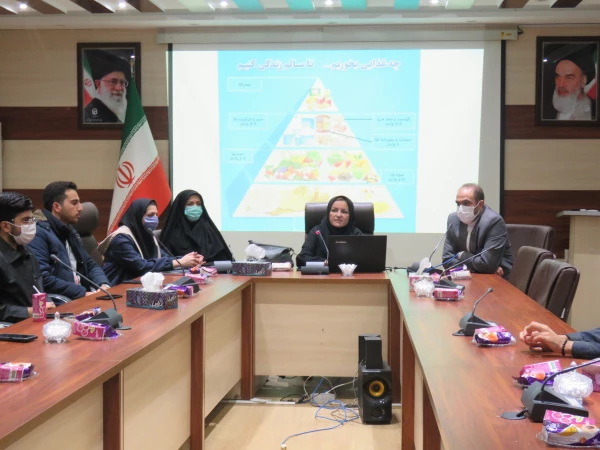کارگاه آموزشی اصول تغذیه صحیح  3
