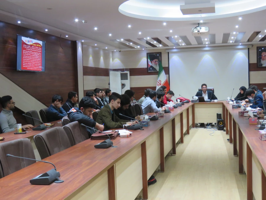 به مناسبت هفته کتاب و کتابخوانی برگزار گردید. 5