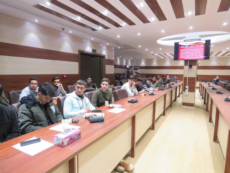 به مناسبت هفته کتاب و کتابخوانی برگزار گردید. 6