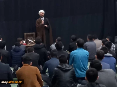 برگزاری محفل قرآنی به همت کانون قرآن وعترت ونماز