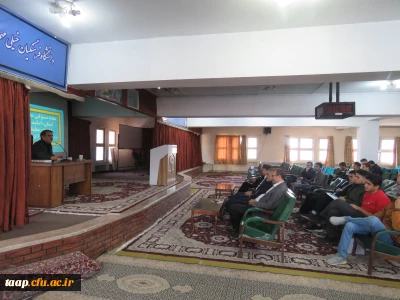 نشست تخصصی تبیین مسایل گزینشی دانشجویان در سالن اجتماعات پردیس با حضور مسئولان هسته گزینش استان و هیات رئیسه پردیس برگزار گردید.