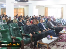 نشست تخصصی تبیین مسایل گزینشی دانشجویان در سالن اجتماعات پردیس با حضور مسئولان هسته گزینش استان و هیات رئیسه پردیس برگزار گردید. 5