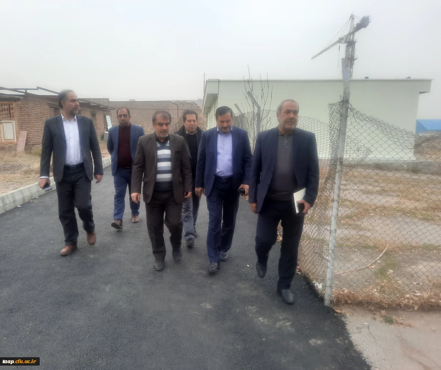 بازدیدحجت الاسلام و المسلمین تقوی و دکتر علی خاکی از پردیس علامه امینی تبریز 2