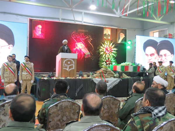 لالایی فرهنگیان تبریز بر پیکر یک شهید گمنام 13