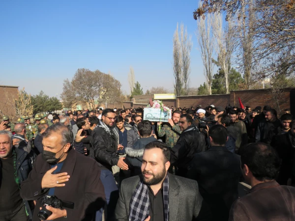 لالایی فرهنگیان تبریز بر پیکر یک شهید گمنام 14