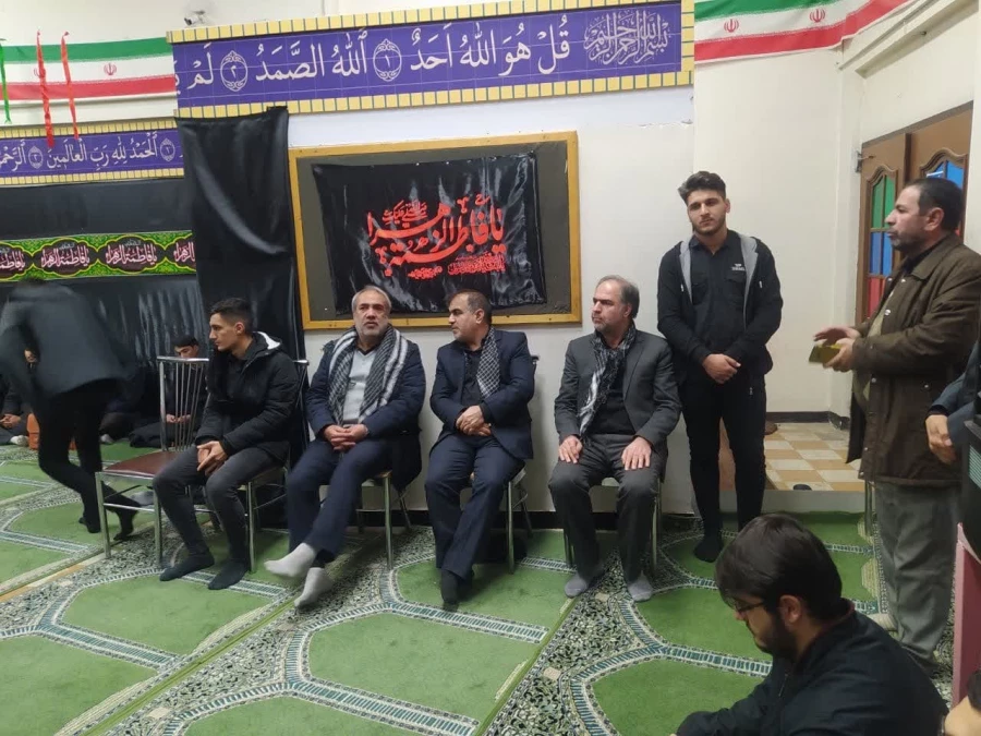 شام غریبان شهیدگمنام مورخه 1401/10/07 در نمازخانه پردیس علامه امینی تبریز برگزارشد. 2