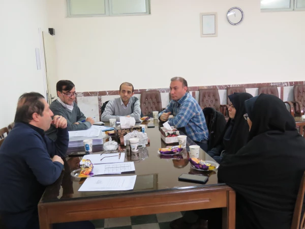 کمیته امتحانات با حضور دکتر قربانی معاونت آموزشی،پژوهشی و فرهنگی پردیس علامه امینی برگزار گردید. 3