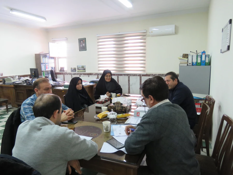 کمیته امتحانات با حضور دکتر قربانی معاونت آموزشی،پژوهشی و فرهنگی پردیس علامه امینی برگزار گردید. 4