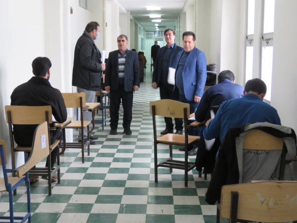 بازدید هیات رئیسه از کیفیت برگزاری امتحانات  نیمسال اول دی 1401 4