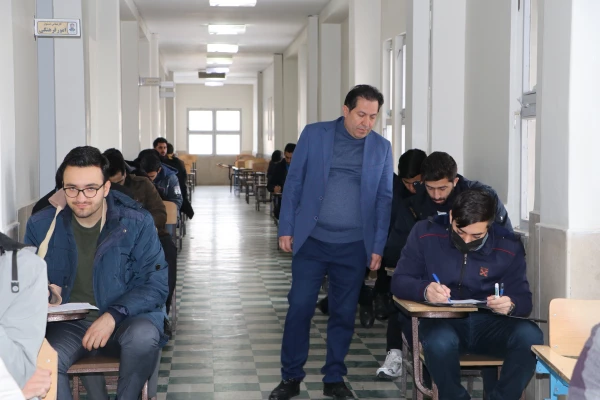 بازدید هیات رئیسه از کیفیت برگزاری امتحانات  نیمسال اول دی 1401 11