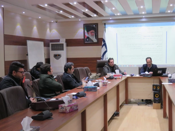 کارگاه کارورزی برای اساتید دانشگاه برگزار شد. 4