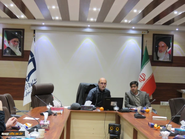 کارگاه کارورزی برای اساتید دانشگاه برگزار شد. 2