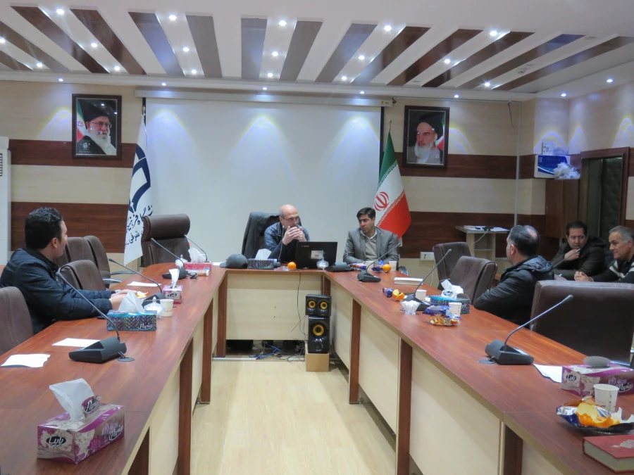 کارگاه کارورزی برای اساتید دانشگاه برگزار شد. 3