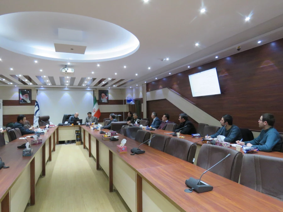 کارگاه کارورزی برای اساتید دانشگاه برگزار شد. 4