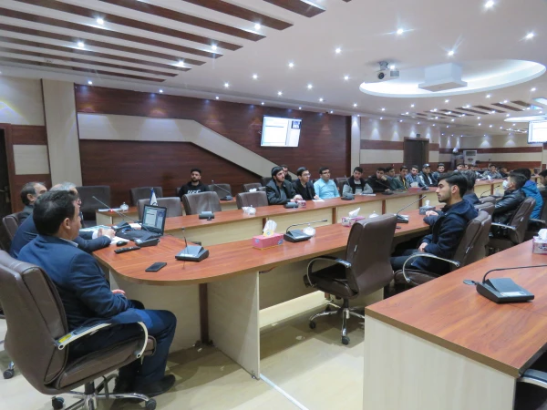 دپارتمان علوم تربیتی به همت واحد پژوهش و فناوری برگزار کرد. 4