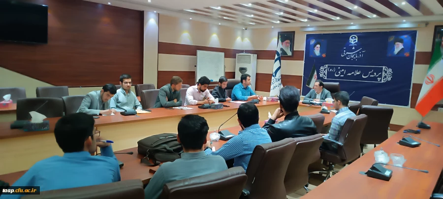 جلسه شورای هماهنگی دبیران تشکل های دانشجویی برگزار شد .
 2