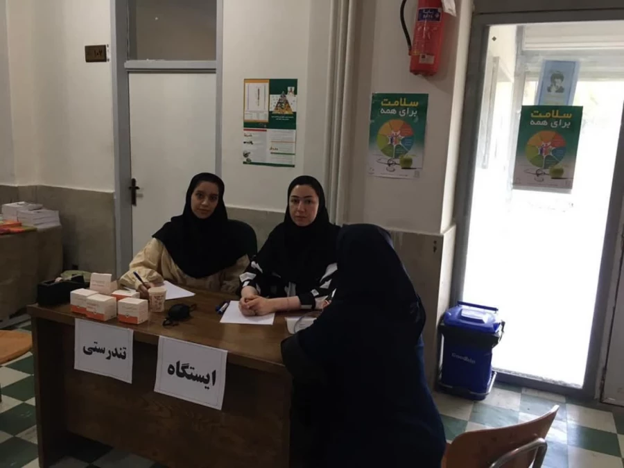 برگزاری ایستگاه تندرستی به مناسبت هفته سلامت و سراهای دانشجویی 3