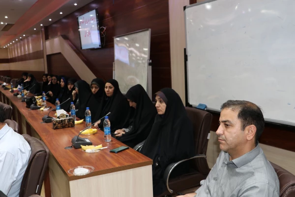 آیین تکریم و معارفه سرپرست امور پردیس های دانشگاه فرهنگیان استان آذربایجان شرقی برگزار شد. 9