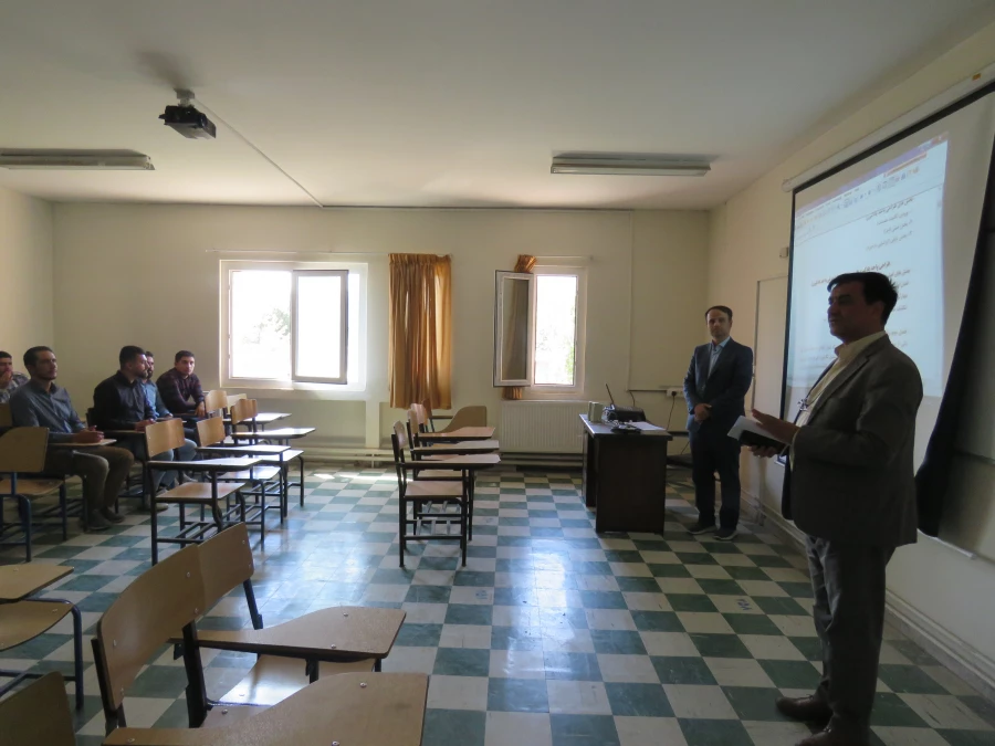 دوره های تدوین شده برای سربازمعلمان در پردیس علامه امینی  7