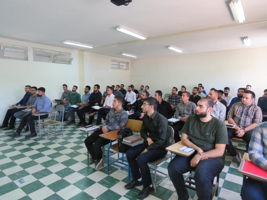 دوره های تدوین شده برای سربازمعلمان در پردیس علامه امینی  9