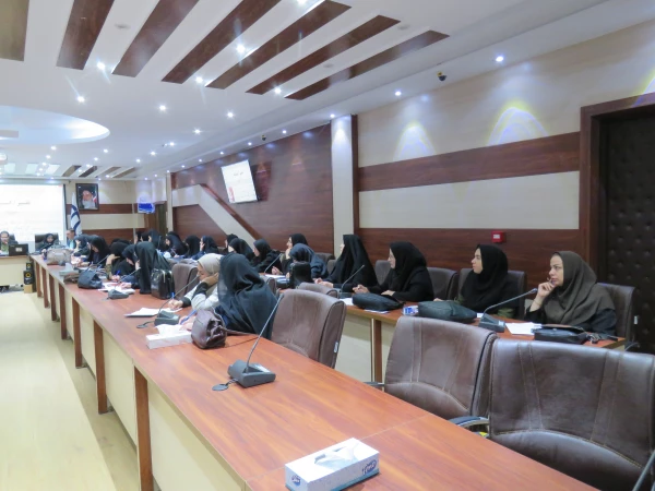 کارگاه تخصصی کارورزی برای اساتید دانشگاه فرهنگیان استان برگزار شد. 6