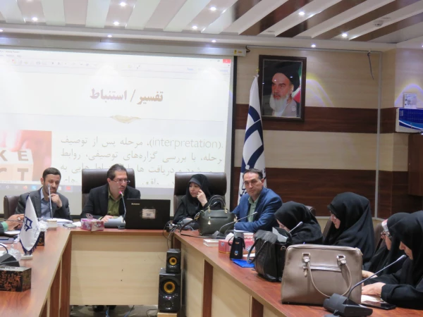 کارگاه تخصصی کارورزی برای اساتید دانشگاه فرهنگیان استان برگزار شد. 7