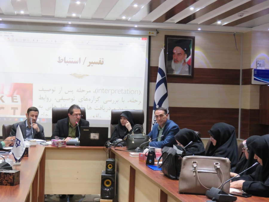 کارگاه تخصصی کارورزی برای اساتید دانشگاه فرهنگیان استان برگزار شد. 7