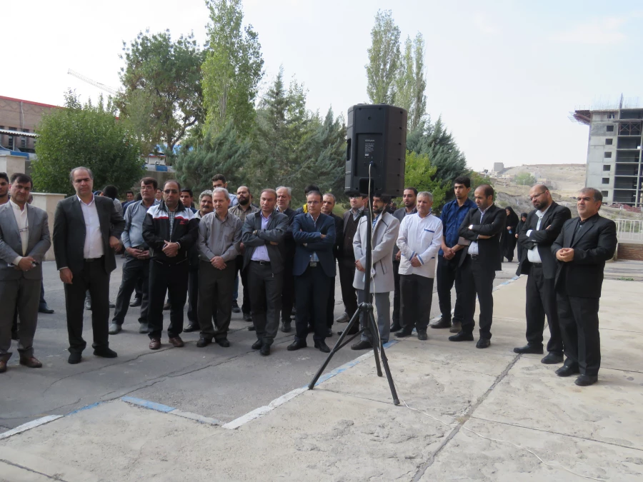 اساتید،کارکنان ودانشجویان پردیس علامه امینی همانند سایر آزادگان جهان در حرکتی خودجوش نسبت به این جنایت تاریخی شدیدا اعتراض نمودند. 6