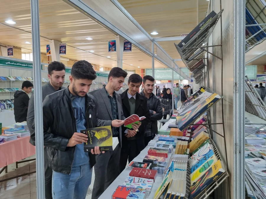بازدید از هیجدهمین نمایشگاه بین المللی کتاب تبریز 5