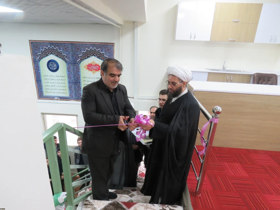 دارالقرآن پردیس علامه امینی تبریز
بعنوان دارالقرآن نمونه کشوری سال ۱۴۰۲ انتخاب شد.
 2