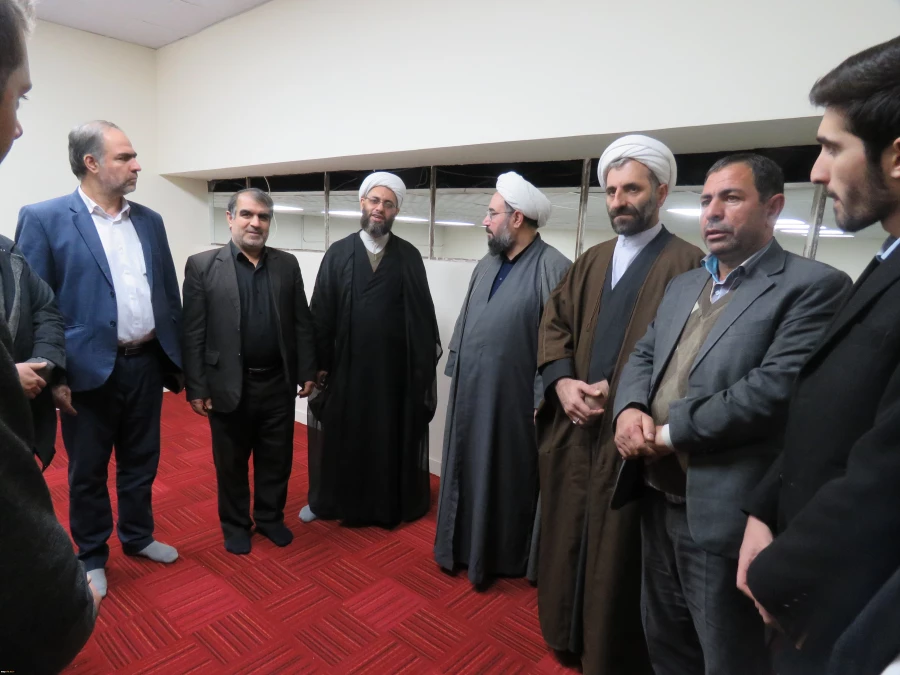 دارالقرآن پردیس علامه امینی تبریز
بعنوان دارالقرآن نمونه کشوری سال ۱۴۰۲ انتخاب شد.
 3