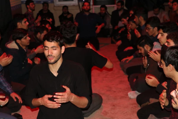 اولین مراسم سالگرد تدفین شهید گمنام در دانشگاه فرهنگیان پردیس علامه امینی تبریز برگزار شد. 6