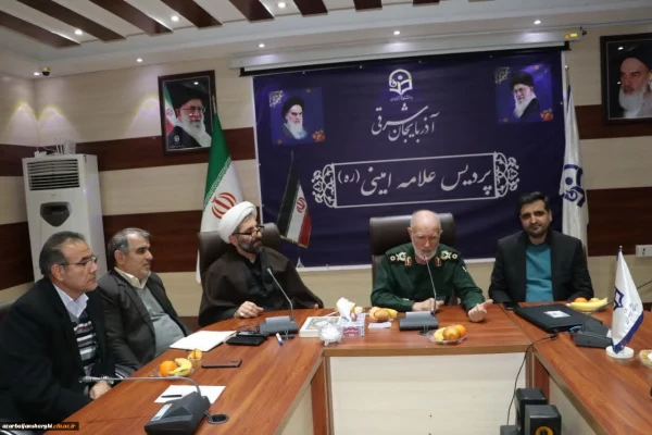 آذربایجانی ها  نقش مهمی در جنگ داشتند و همه ما مدیون مردم و سرداران غیور آذربایجان وتبریزی ها  هستیم. 3