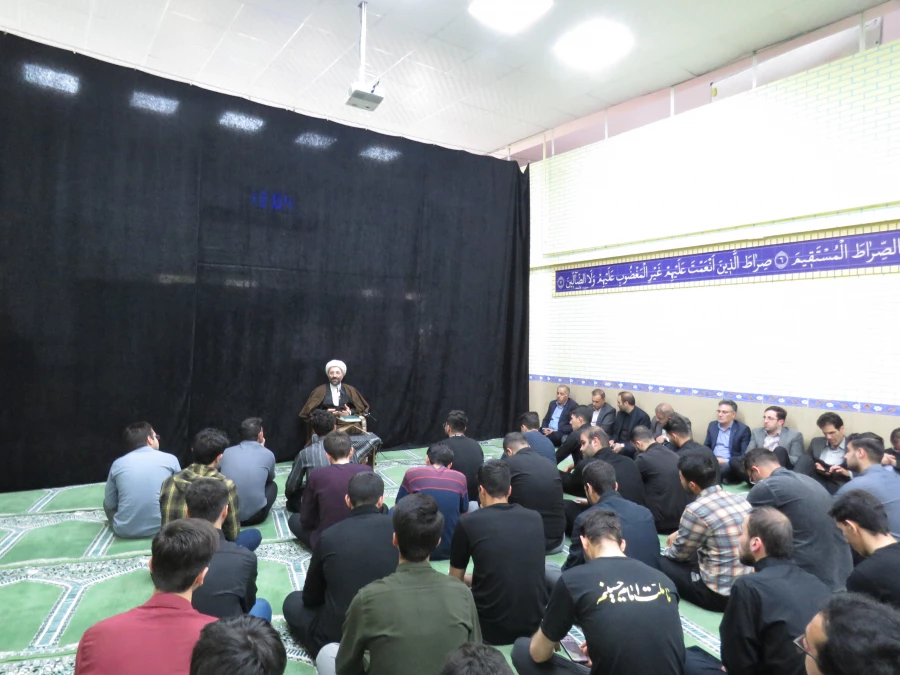 حادثه دلخراش سقوط هلیکوپتر و شهادت ناباورانه رئیس جمهور، وزیر امور خارجه، نماینده ولی فقیه در آذربایجان شرقی، استاندار و همراهانشان 15