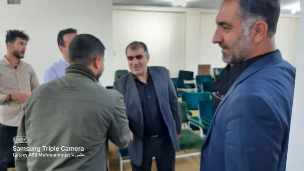 به همت واحد فرهنگی و دارالقرآن پردیس علامه امینی تبریز آزمون کتبی و شفاهی سوادقرآنی از روز شنبه مورخ۱۴۰۳/۳/۶ برگزار گردید. 5