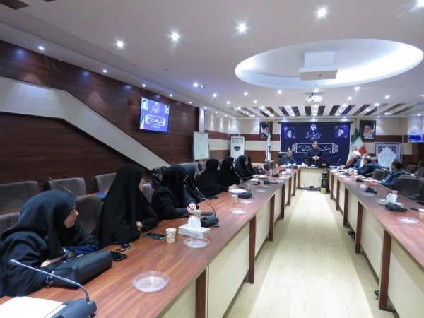 جلسه هم اندیشی اساتید و نخبگان دانشگاهی دانشگاه فرهنگیان استان آذربایجانشرقی 5