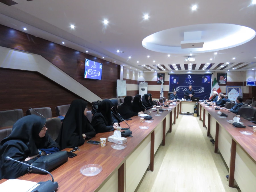 جلسه هم اندیشی اساتید و نخبگان دانشگاهی دانشگاه فرهنگیان استان آذربایجانشرقی 5