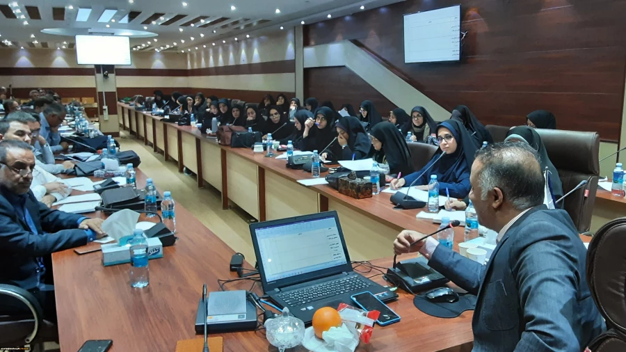 نخستین دوره آموزشی تربیت ارزیاب حرفه ای اساتید دانشگاه فرهنگیان استان آذربایجان شرقی 5