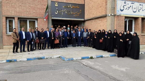 نخستین دوره آموزشی تربیت ارزیاب حرفه ای اساتید دانشگاه فرهنگیان استان آذربایجان شرقی 8