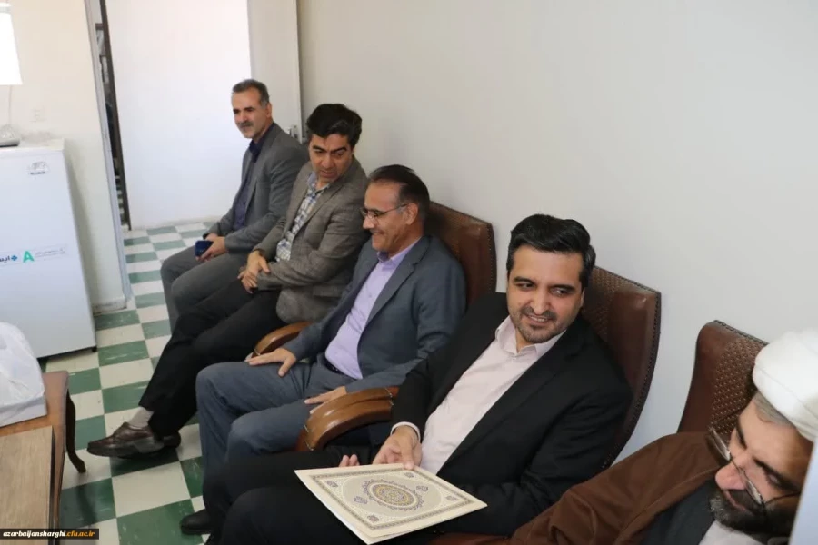 افتخاری دیگر از اعضای هیئت علمی دانشگاه و تقدیر رییس دانشگاه فرهنگیان از دانشمنددو درصد پر استناد جهان 3