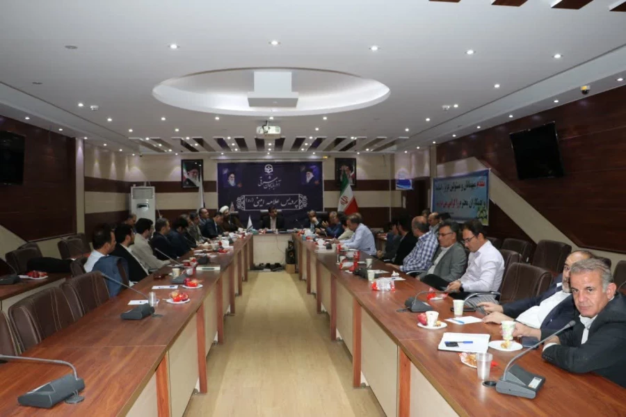 نشست صمیمی و هم اندیشی اعضای هیأت علمی با ریاست دانشگاه فرهنگیان آذربایجان شرقی 9