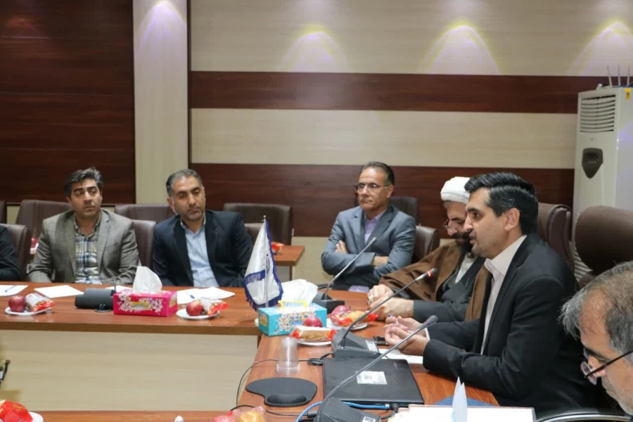 نشست صمیمی و هم اندیشی اعضای هیأت علمی با ریاست دانشگاه فرهنگیان آذربایجان شرقی 10