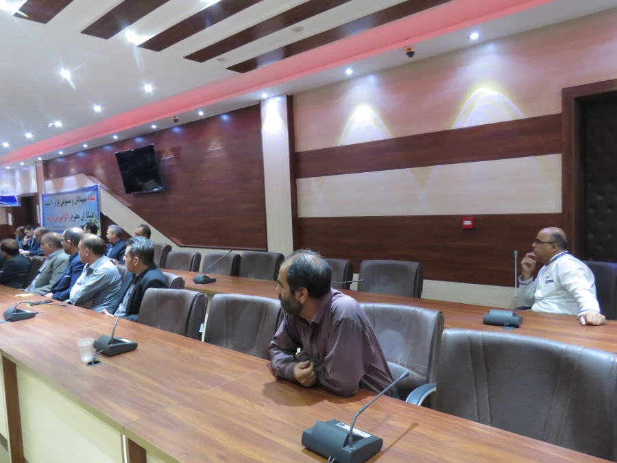 برگزاری جلسه شورای اداری پردیس علامه امینی تبریز 5