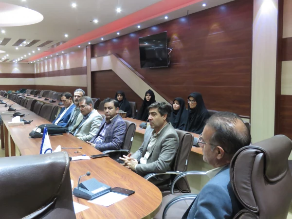 برگزاری جلسه شورای اداری پردیس علامه امینی تبریز 8