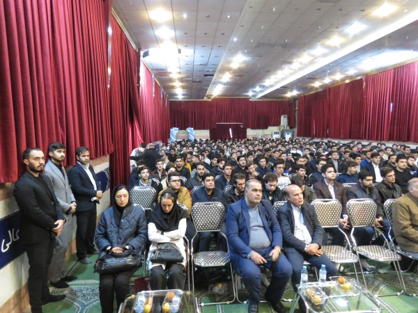 آیین استقبال از دانشجویان جدیدالورود 1403دانشگاه فرهنگیان پردیس علامه امینی تبریز برگزار شد. 4