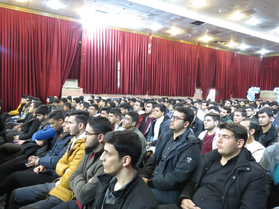 آیین استقبال از دانشجویان جدیدالورود 1403دانشگاه فرهنگیان پردیس علامه امینی تبریز برگزار شد. 6