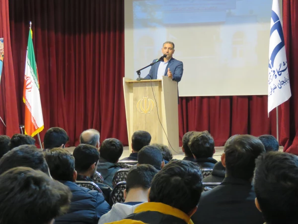 آیین استقبال از دانشجویان جدیدالورود 1403دانشگاه فرهنگیان پردیس علامه امینی تبریز برگزار شد. 12